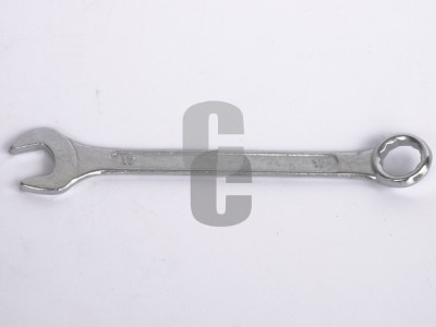 Ключ звездогаечен - 17мм.                                                                                                                                                                                                                                                                                   